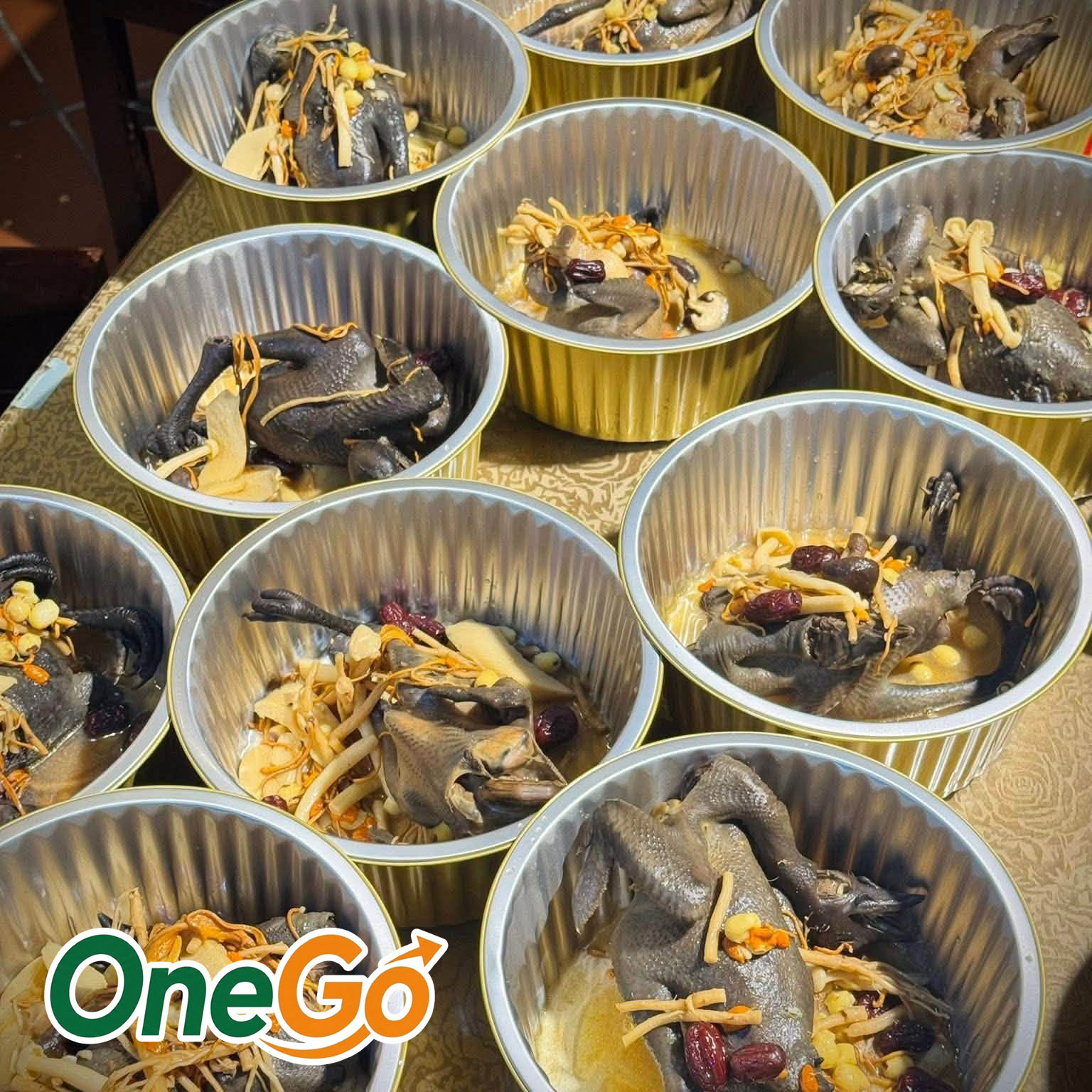 Hộp nhôm tròn đựng gà tiềm thuốc bắc